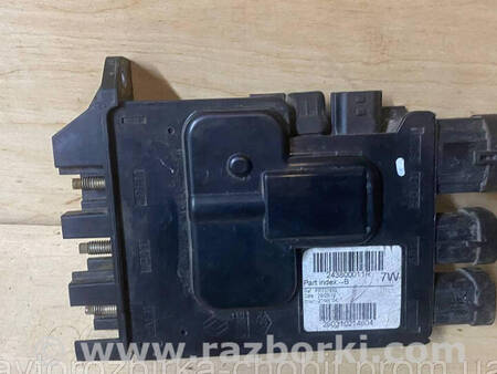 ФОТО Блок запобіжників для Renault Megane 3 (08-16) Костопіль