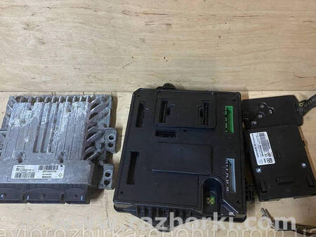 ФОТО Комплект ЕБУ Електронний блок для Renault Megane 3 (08-16) Костопіль