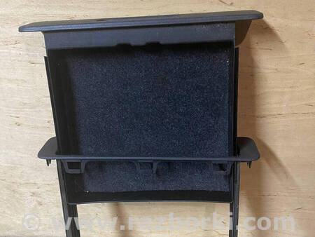 ФОТО Кришка бардачка в підлозі для Renault Megane 3 (08-16) Костопіль