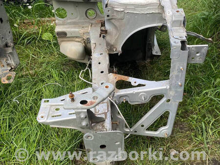 ФОТО Чверть передня ліва для Renault Megane 3 (08-16) Костопіль