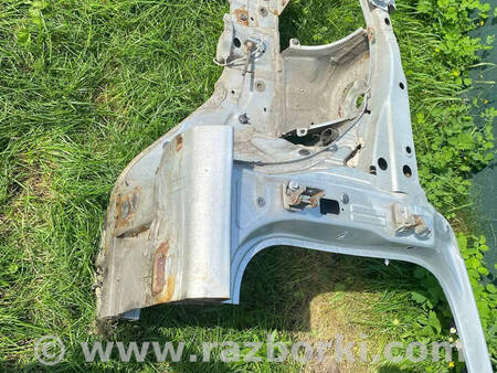 ФОТО Чверть передня ліва для Renault Megane 3 (08-16) Костопіль