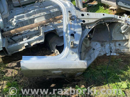 ФОТО Чверть передня права для Renault Megane 3 (08-16) Костопіль