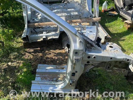 ФОТО Чверть передня права для Renault Megane 3 (08-16) Костопіль