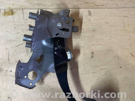 ФОТО Педаль тормоза для Renault Scenic III (09-16) Костопіль