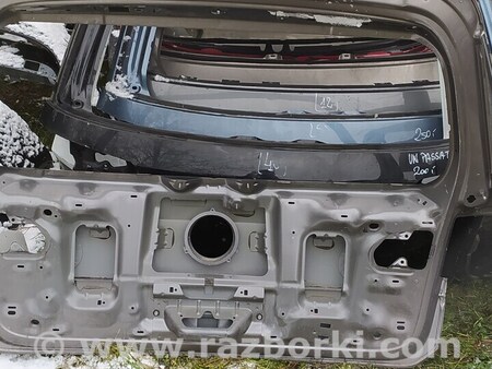 ФОТО Крышка багажника для Volkswagen Golf VII Mk7 (08.2012-...) Львів