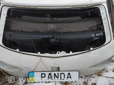 ФОТО Крышка багажника для Seat Leon Львів