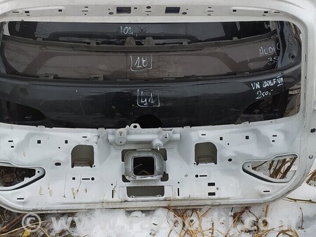 ФОТО Крышка багажника для Seat Leon Львів