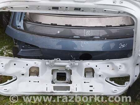 ФОТО Крышка багажника для Seat Leon Львів