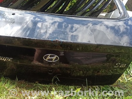 ФОТО Крышка багажника для Hyundai Coupe Львів