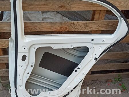 ФОТО Двері для Mercedes-Benz W177 Львів