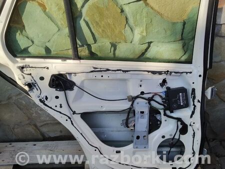 ФОТО Двері для Mercedes-Benz W203 Львів