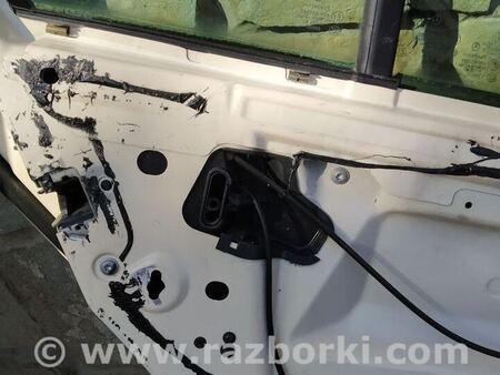 ФОТО Двері для Mercedes-Benz W203 Львів