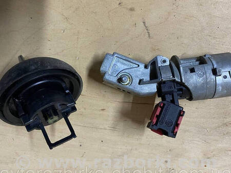 ФОТО Замок запалювання з кришкою для Renault Kangoo II (07-21) Костопіль