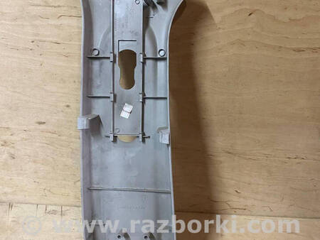 ФОТО Пластик центральний на праву для Renault Scenic III (09-16) Костопіль