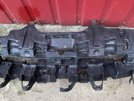 ФОТО Кронштейн переднего бампера для Renault Laguna III (07-15) Костопіль