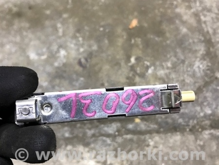 ФОТО Усилитель антенны для Audi (Ауди) A3 III 8V (12-20) Київ