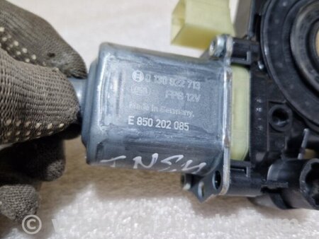 ФОТО Мотор стеклоподъемника для Audi (Ауди) A3 III 8V (12-20) Київ