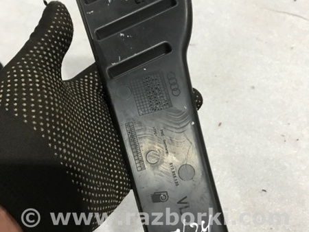 ФОТО Вкладыш вещевого отделения для Audi (Ауди) A3 III 8V (12-20) Київ