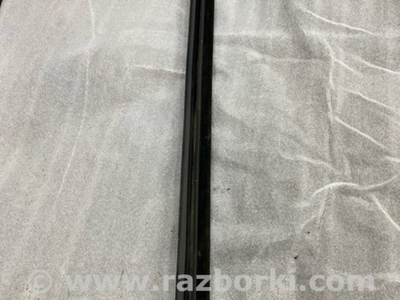 ФОТО Уплотнительная резинка боковой двери для Audi (Ауди) A3 III 8V (12-20) Київ