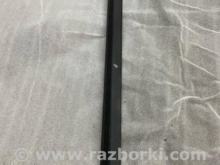 ФОТО Уплотнительная резинка боковой двери для Audi (Ауди) A3 III 8V (12-20) Київ