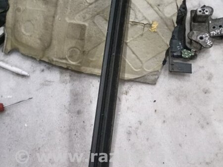 ФОТО Уплотнительная резинка боковой двери для Audi (Ауди) A3 III 8V (12-20) Київ