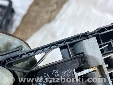 ФОТО Кронштейн ручки двери для Audi (Ауди) A3 III 8V (12-20) Київ