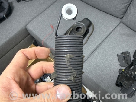 ФОТО пружина багажника для Audi (Ауди) A3 III 8V (12-20) Київ