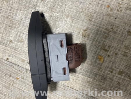ФОТО Кнопка открытия двери для Audi (Ауди) A3 III 8V (12-20) Київ