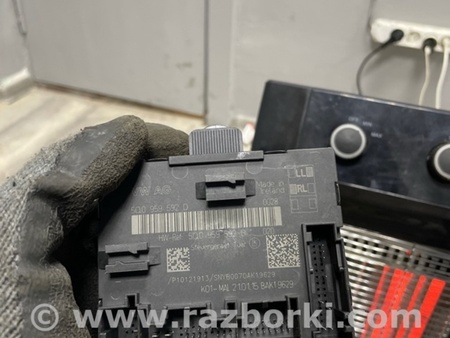 ФОТО Накладка двери для Audi (Ауди) A3 III 8V (12-20) Київ