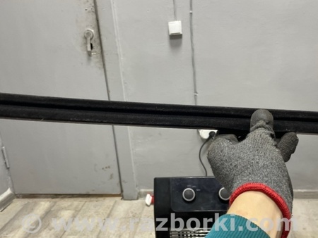 ФОТО Уплотнитель стекла двери для Audi (Ауди) A3 III 8V (12-20) Київ