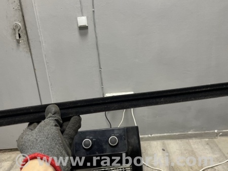 ФОТО Уплотнитель стекла двери для Audi (Ауди) A3 III 8V (12-20) Київ