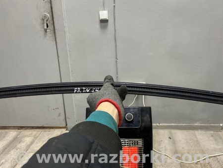 ФОТО Уплотнитель стекла двери для Audi (Ауди) A3 III 8V (12-20) Київ