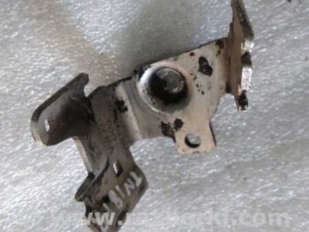 ФОТО Кронштейн для Audi (Ауди) A4 V B9 - 8W (2015-) Київ