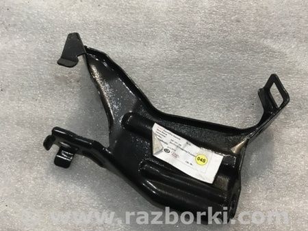 ФОТО Кронштейн для Audi (Ауди) A4 V B9 - 8W (2015-) Київ