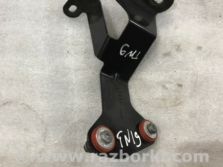 ФОТО Кронштейн для Audi (Ауди) A4 V B9 - 8W (2015-) Київ