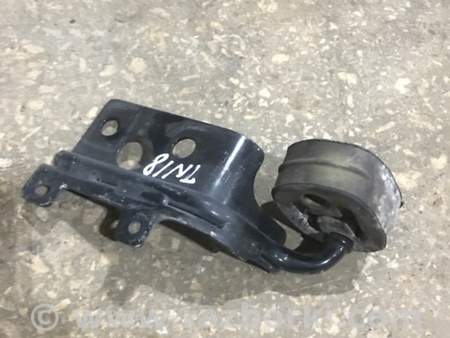 ФОТО Болт крепления глушителя для Audi (Ауди) A4 V B9 - 8W (2015-) Київ