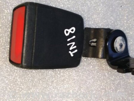 ФОТО Замок ремня безопасности для Audi (Ауди) A4 V B9 - 8W (2015-) Київ