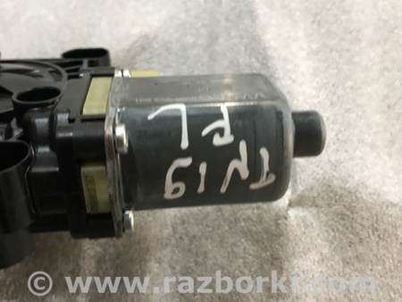 ФОТО Мотор стеклоподъемника для Audi (Ауди) A4 V B9 - 8W (2015-) Київ