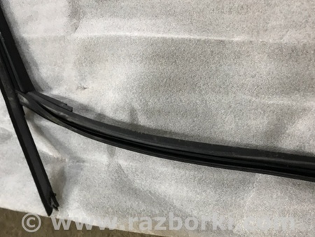 ФОТО Направляющая стекла двери для Audi (Ауди) A4 V B9 - 8W (2015-) Київ