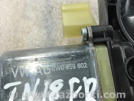 ФОТО Мотор стеклоподъемника для Audi (Ауди) A4 V B9 - 8W (2015-) Київ