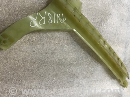 ФОТО Направляющая стекла двери для Audi (Ауди) A4 V B9 - 8W (2015-) Київ