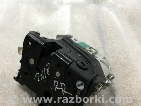 ФОТО Замок боковой двери для Audi (Ауди) A4 V B9 - 8W (2015-) Київ