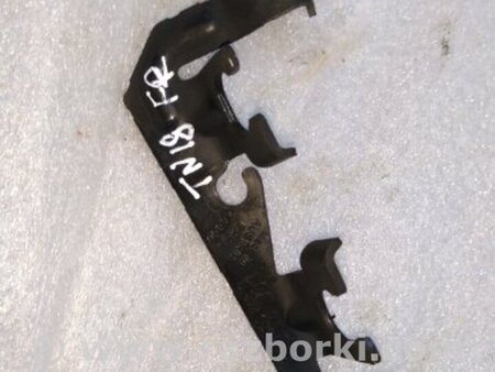 ФОТО Кронштейн для Audi (Ауди) A4 V B9 - 8W (2015-) Київ