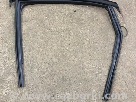 ФОТО Направляющая стекла двери для Audi (Ауди) A4 V B9 - 8W (2015-) Київ