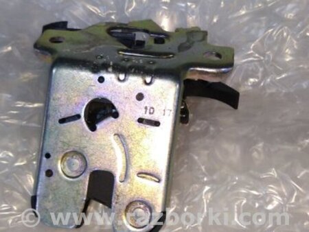 ФОТО Замок багажника для Audi (Ауди) A4 V B9 - 8W (2015-) Київ