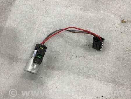 ФОТО Прикуриватель для Audi (Ауди) A4 V B9 - 8W (2015-) Київ