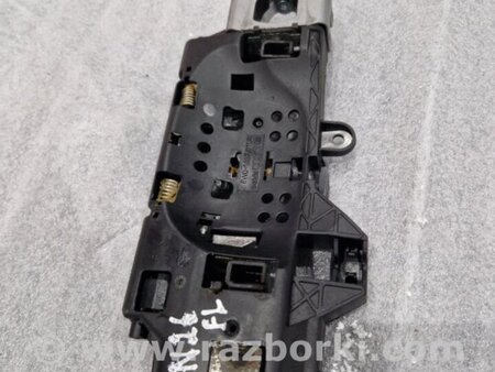 ФОТО Кронштейн ручки двери для Audi (Ауди) A4 V B9 - 8W (2015-) Київ