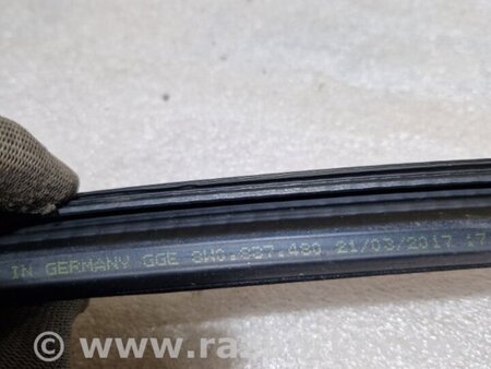 ФОТО Уплотнитель стекла двери для Audi (Ауди) A4 V B9 - 8W (2015-) Київ