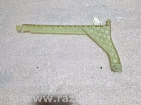 ФОТО Направляющая стекла двери для Audi (Ауди) A4 V B9 - 8W (2015-) Київ