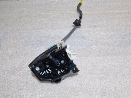 ФОТО Замок боковой двери для Audi (Ауди) A4 V B9 - 8W (2015-) Київ